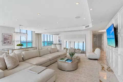 3535 S Ocean Dr #2106, Hollywood, FL 33019