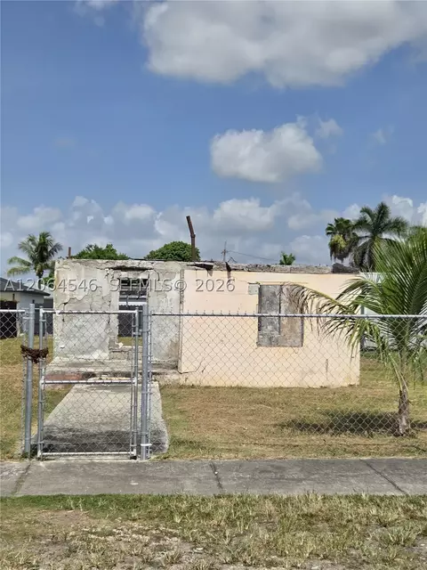 714 SW 11th Ave, Homestead, FL 33030