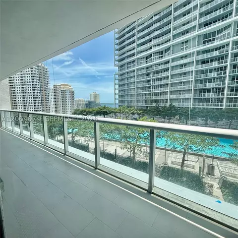 475 Brickell Ave #1609, Miami, FL 33131