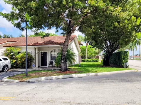 13701 SW 169th Ter, Miami, FL 33177