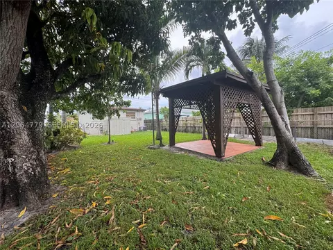 Exterior - 648 E 40th St, Hialeah, FL 33013 photo 8 of 11