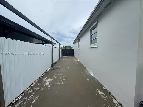 Exterior - 648 E 40th St, Hialeah, FL 33013 photo 3 of 11