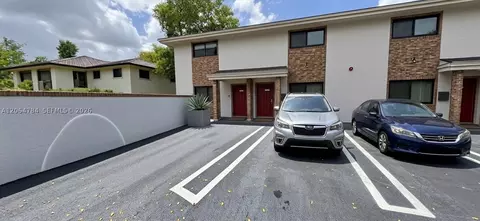 3530 NW 116th Ter, Coral Springs, FL 33065