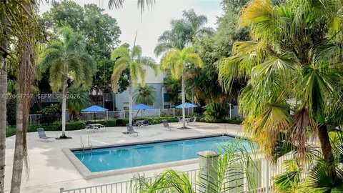 4600 SW 67th Ave #243, Miami, FL 33155