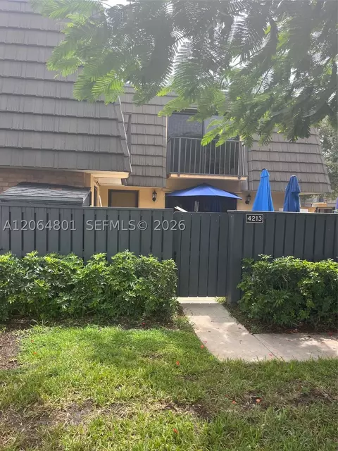 4213 42nd Way, West Palm Beach, FL 33407