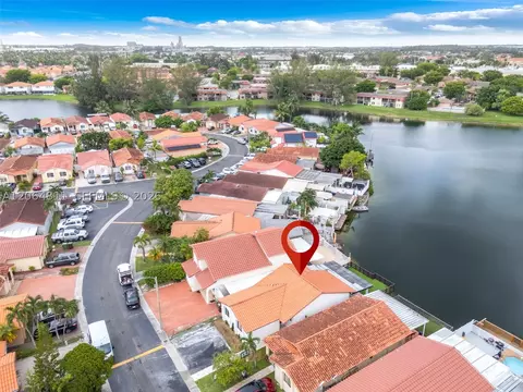 View/Area - 2523 W 65th St, Hialeah, FL 33016 photo 9 of 9