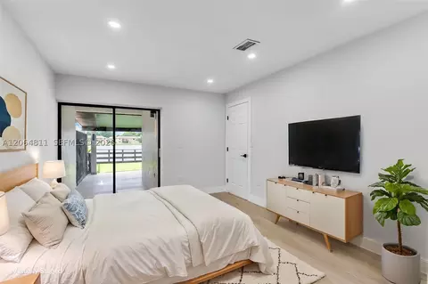 Bedroom - 2523 W 65th St, Hialeah, FL 33016 photo 7 of 7