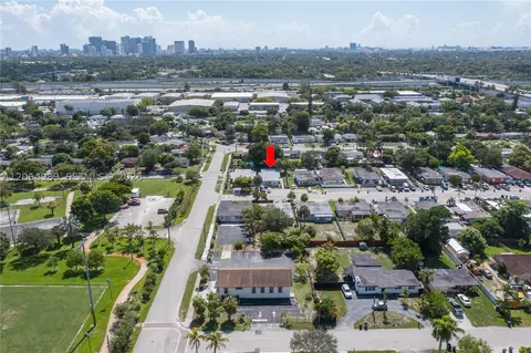 1004 SW 24th Ave, Fort Lauderdale, FL 33312