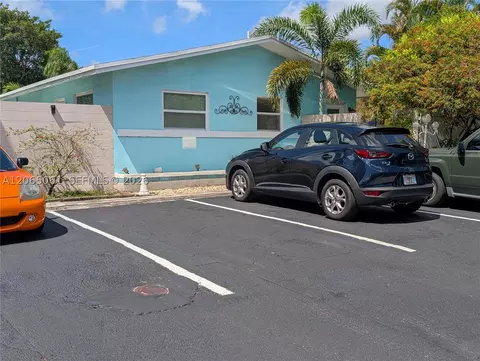 123-125 SW 19th Ave 1-3, Fort Lauderdale, FL 33312