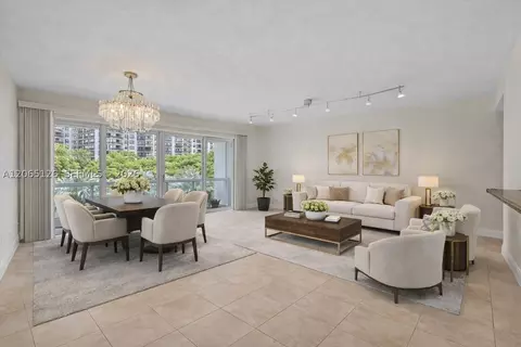 2451 Brickell Ave #4F, Miami, FL 33129