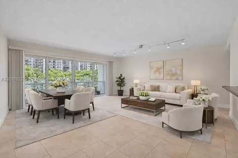2451 Brickell Ave #4F, Miami, FL 33129