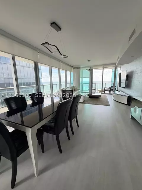 17121 Collins Ave #1208, Sunny Isles Beach, FL 33160