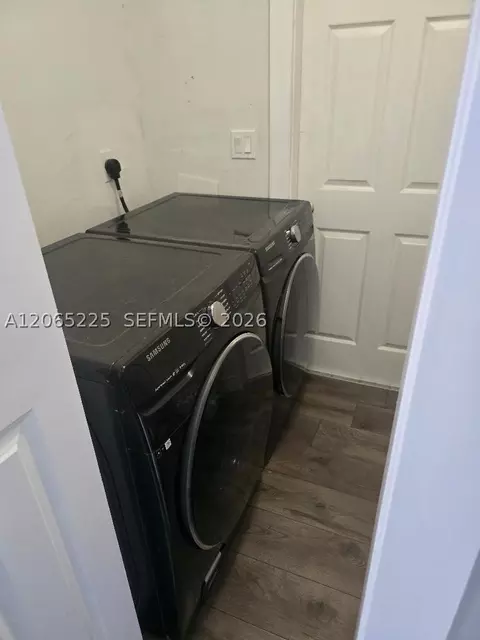 18025 NW 17th Ave, Miami Gardens, FL 33056