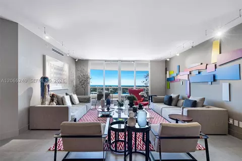 21050 Point Pl #1006, Aventura, FL 33180