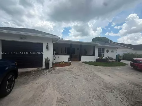 Other - 19631 NW 57th Pl, Hialeah, FL 33015 photo 6 of 12