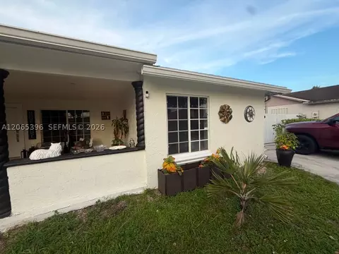 Exterior - 19631 NW 57th Pl, Hialeah, FL 33015 photo 8 of 11