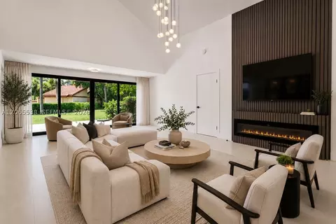 1543 SW 1st Ave, Boca Raton, FL 33432