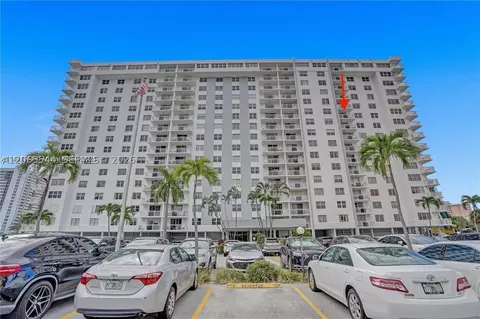 1849 S Ocean Dr #1505, Hallandale Beach, FL 33009