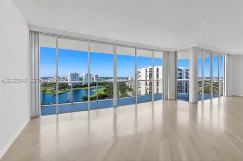 20281 E Country Club Dr #1801, Aventura, FL 33180