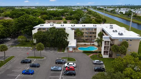 3120 N Pine Island Rd #403, Sunrise, FL 33351