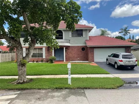 760 Blue Ridge Way, Davie, FL 33325