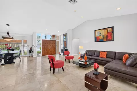581 NW 110th Ave, Plantation, FL 33324