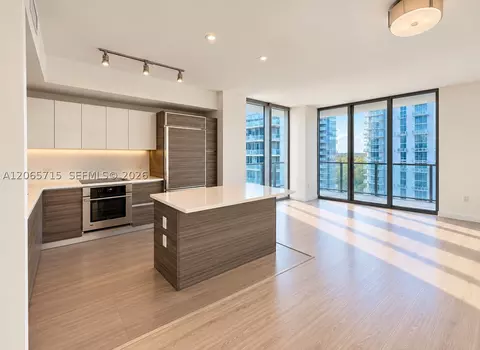 1100 S Miami Ave #3010, Miami, FL 33130