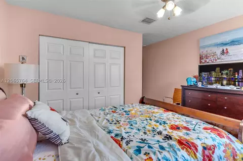 Bedroom - 6231 SW 138th Ct, Miami, FL 33183 photo 2 of 4