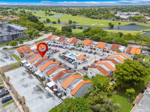View/Area - 6231 SW 138th Ct, Miami, FL 33183 photo 3 of 6