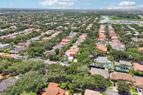 View/Area - 16581 NW 84th Ave, Miami Lakes, FL 33016 photo 1 of 2