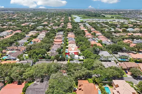 View/Area - 16581 NW 84th Ave, Miami Lakes, FL 33016 photo 2 of 2
