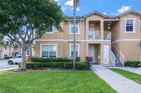 230 SE 29th Ave #21, Homestead, FL 33033