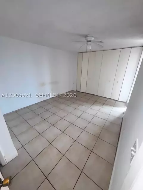 Undisclosed, Miami, FL 33157 photo 3