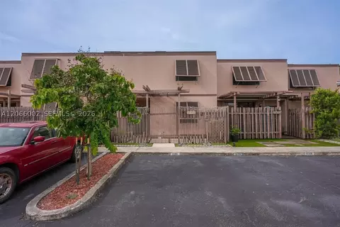 12316 NW 11th Ct, Pembroke Pines, FL 33026