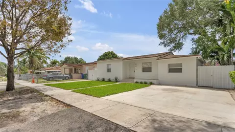 4840 SW 5th Ter, Miami, FL 33134