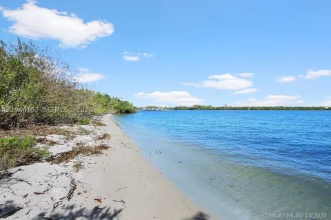 View/Area - 5606 SE Riverboat Dr, Stuart, FL 34997 photo 3 of 7