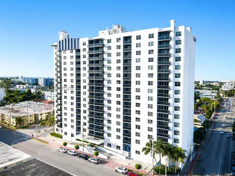 401 69th St #304, Miami Beach, FL 33141