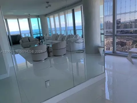 17121 Collins Ave #2808, Sunny Isles Beach, FL 33160