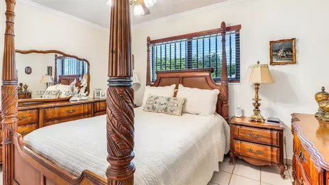 Bedroom - 154 W 59th St, Hialeah, FL 33012 photo 2 of 6