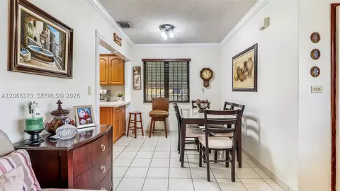 Dining - 154 W 59th St, Hialeah, FL 33012 photo 1 of 2