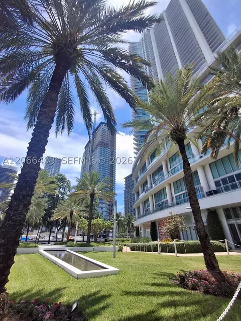 92 SW 3rd St #3808, Miami, FL 33130