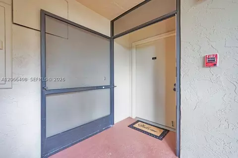 23344 Carolwood Ln #201, Boca Raton, FL 33428