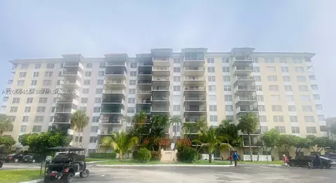 4164 Inverrary Dr #415, Lauderhill, FL 33319