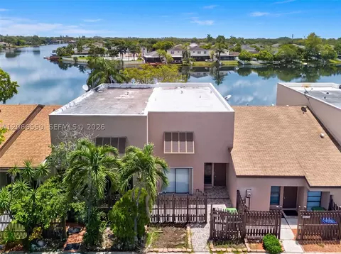 1217 NW 122nd Ter, Pembroke Pines, FL 33026