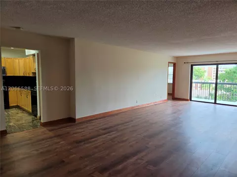 Undisclosed, Hallandale Beach, FL 33009