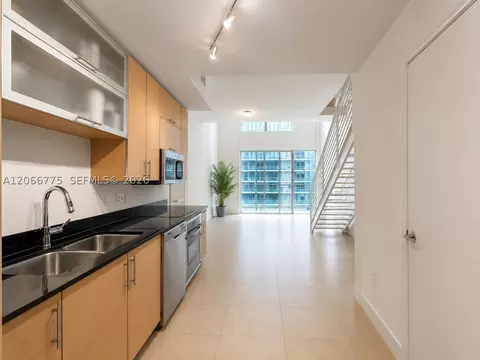 60 SW 13 St #2220, Miami, FL 33130