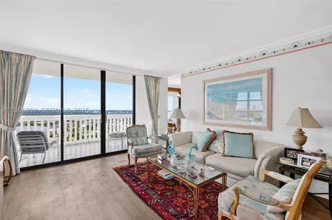 1000 Island Blvd #2911, Aventura, FL 33160