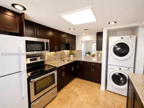 Other - 1720 W 75th St, Hialeah, FL 33014 photo 3 of 6