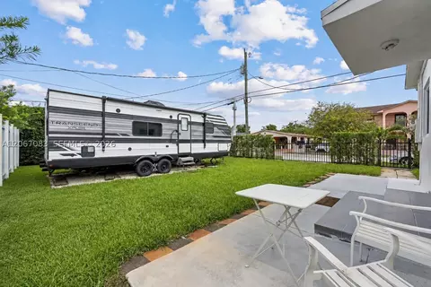 Other - 3930 W 2nd Ave, Hialeah, FL 33012 photo 10 of 10
