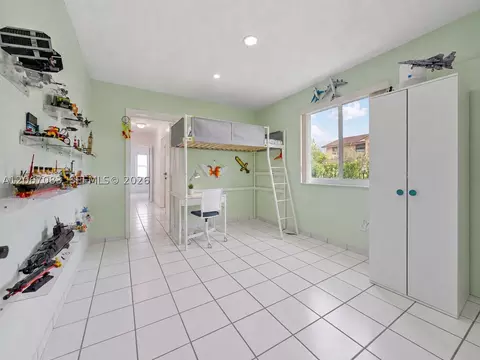 Bedroom - 3930 W 2nd Ave, Hialeah, FL 33012 photo 4 of 5